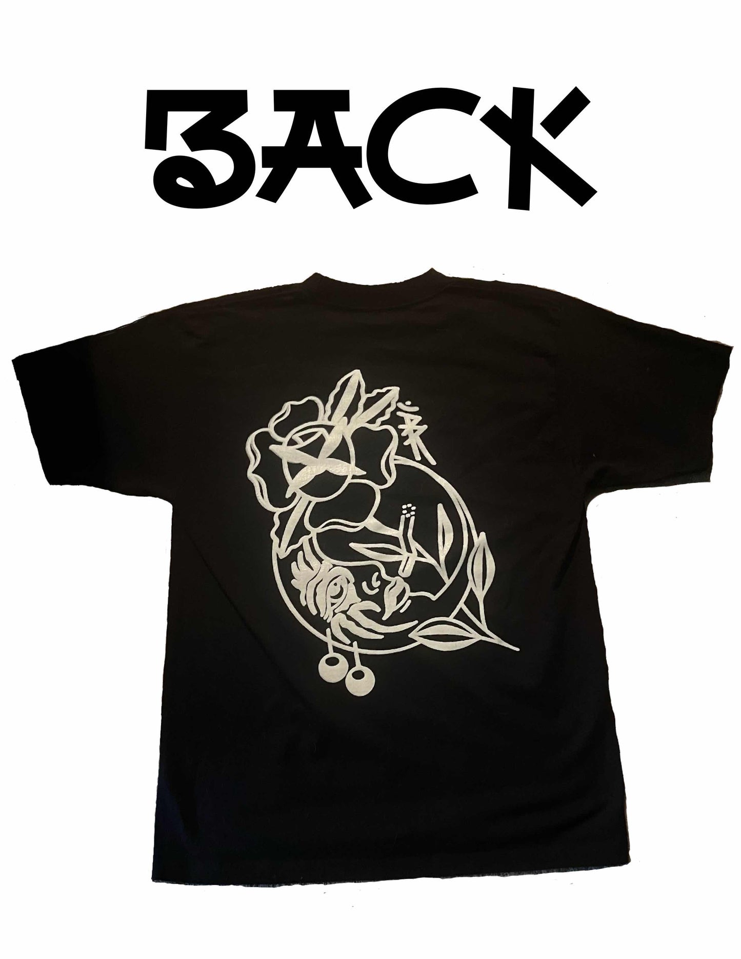 T shirt - Moon Blossom